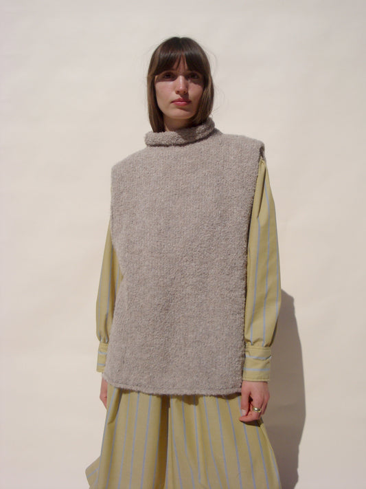 Bea Mock Neck Vest - Camel