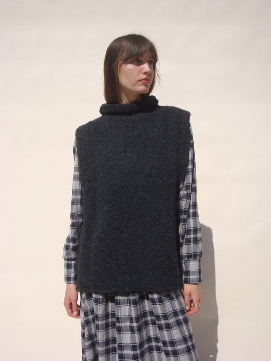 Bea Mock Neck Vest - Charcoal
