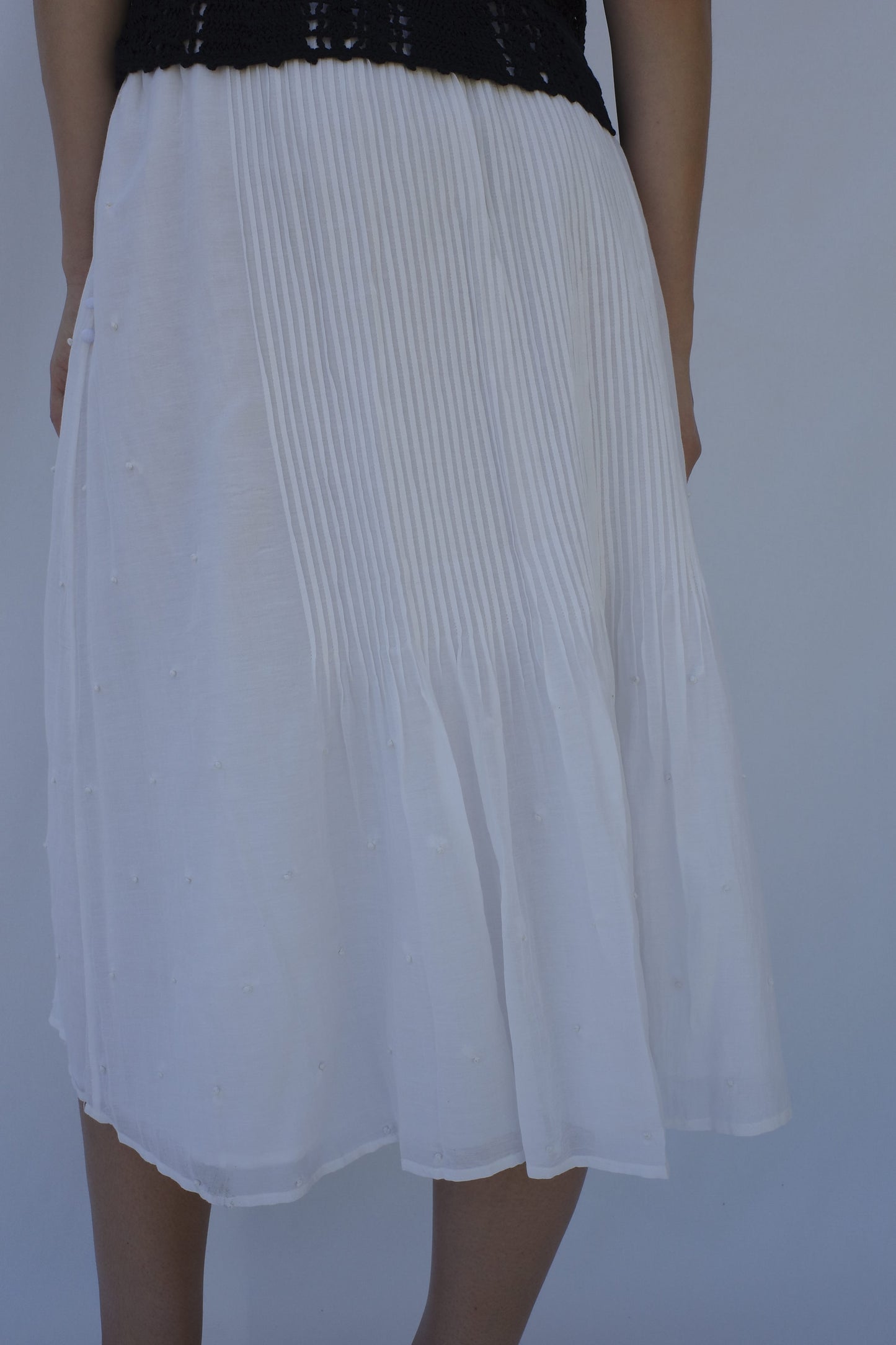Romy Pintuck Skirt - Salt